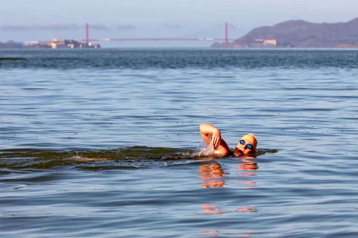 Bay Area Swimmers Face Coldest Water Temperatures In A Decade